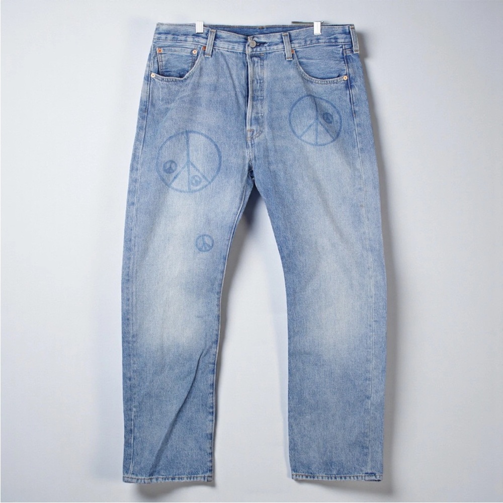 Levi's 501 150th Men Jeans Straight Leg Button Fly Denim Blue Peace Sign 36x32